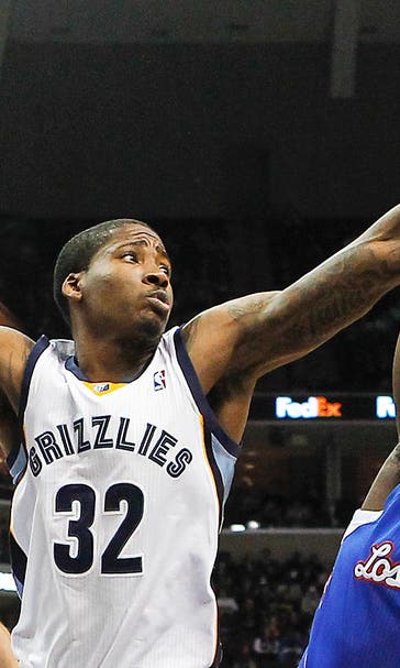 Grizzlies hold on to edge Clippers in physical grind